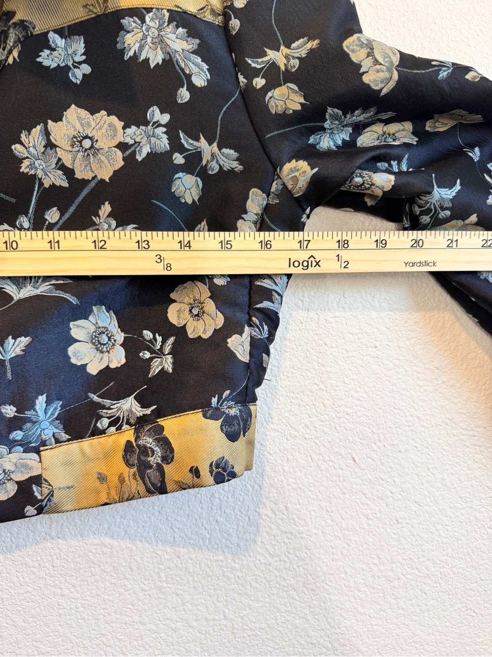 Urban Outfitters Floral Jacquard Cropped Trucker Jacket Western Tapestry S H70 - Picture 5 of 9